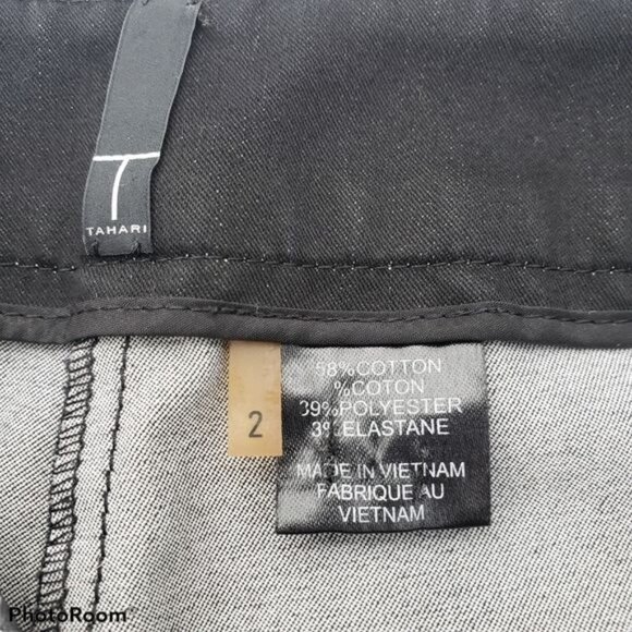 T Tahari Black Flared Dress Pants Women With‎ Button Closure & Belt Loops Size 2 - Picture 7 of 8